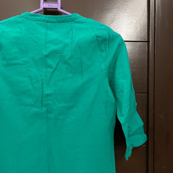 Green Cotton Kurti - Picture 10 of 12